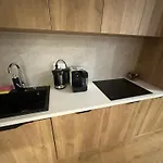 Velvet-spodek, Stadion Slaski, Miejsce Postojowe Apartment *